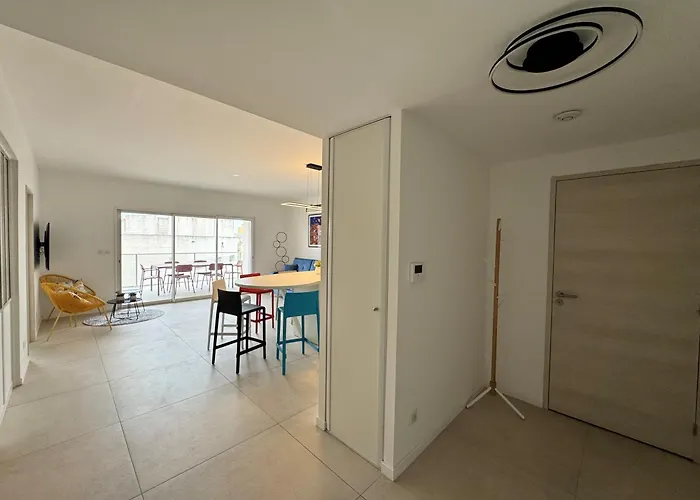 Apartamento 225, Coral à La De La Conque